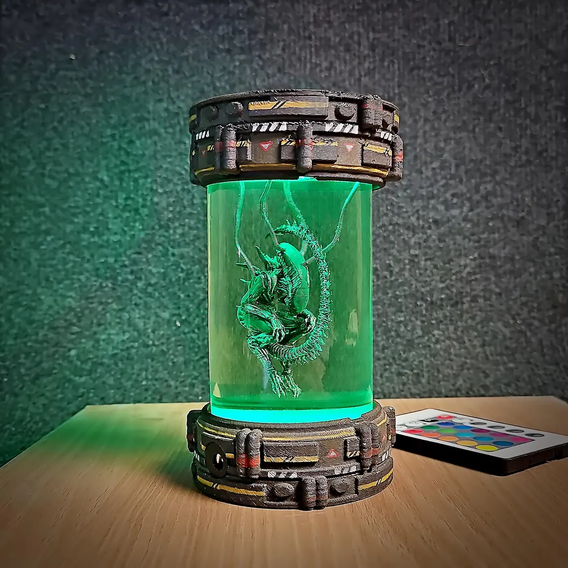 Alien Xenomorph Resin Lamp