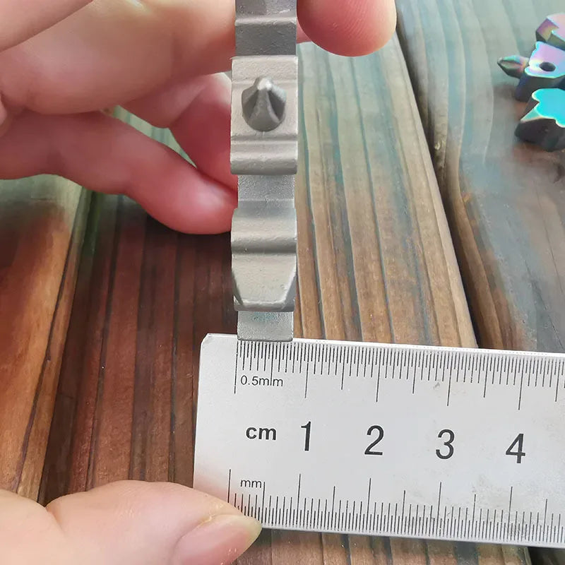 Snowflake 18-in-1 Tool