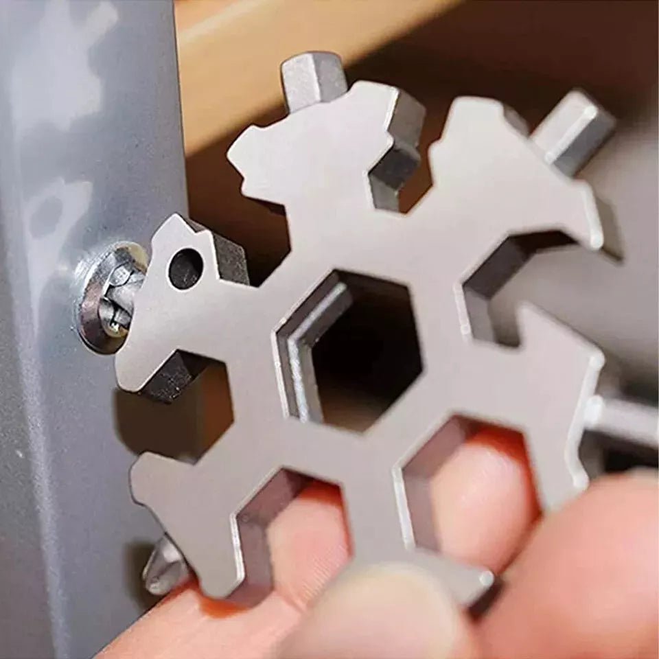 Snowflake 18-in-1 Tool